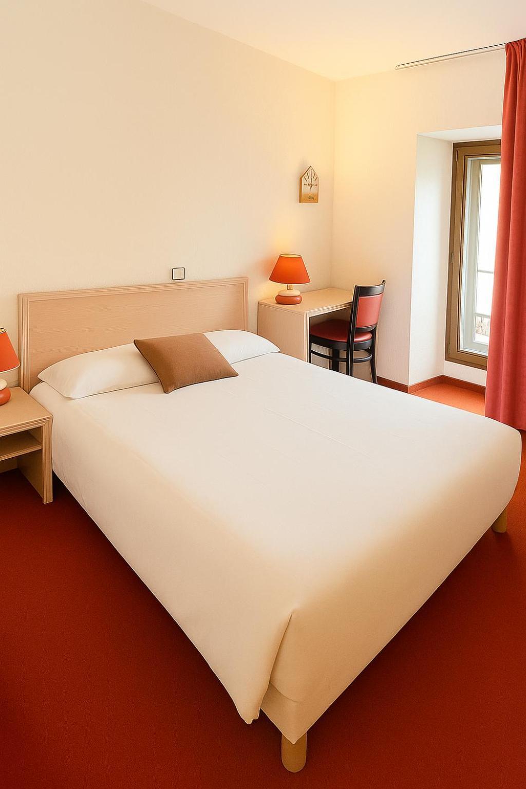 De Genève , Faverges-seythenex 74210, Haute Savoie 2*