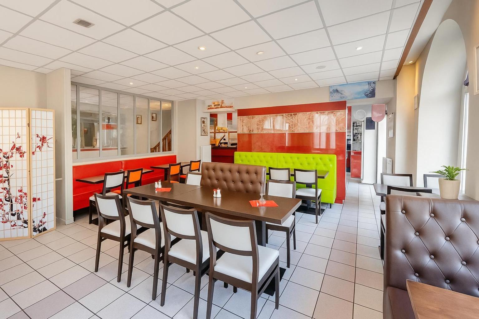 De Genève , Faverges-seythenex 74210, Haute Savoie Hotel Faverges