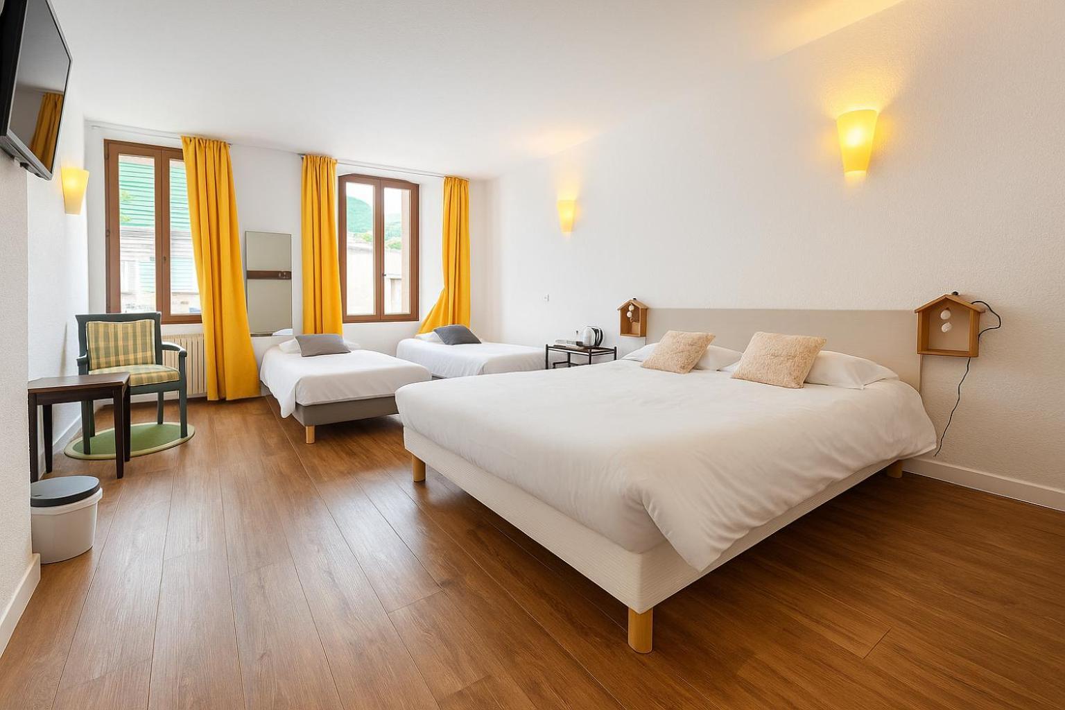 De Genève , Faverges-seythenex 74210, Haute Savoie Hotel 2*